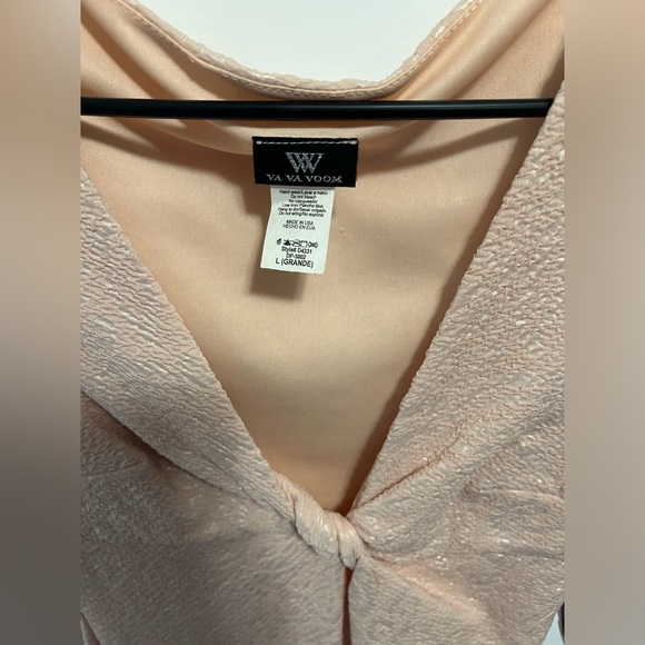 Windsor Peach Midi Dress - Picture 2 of 3